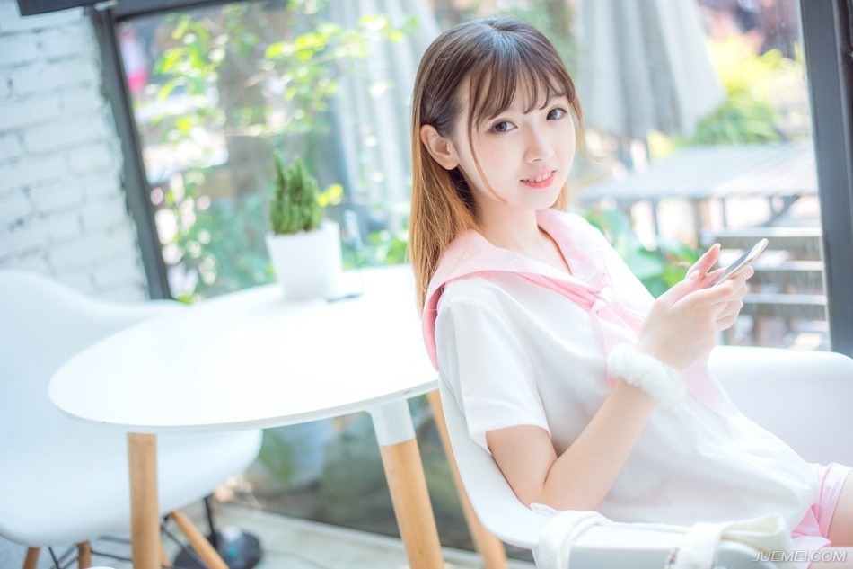 从陌生人变成陌生人，就是我们的故事。